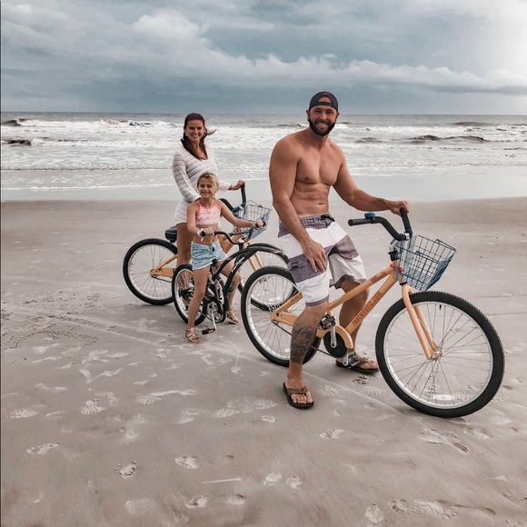 Meet your Posher βπΌ - Picture 5 of 5